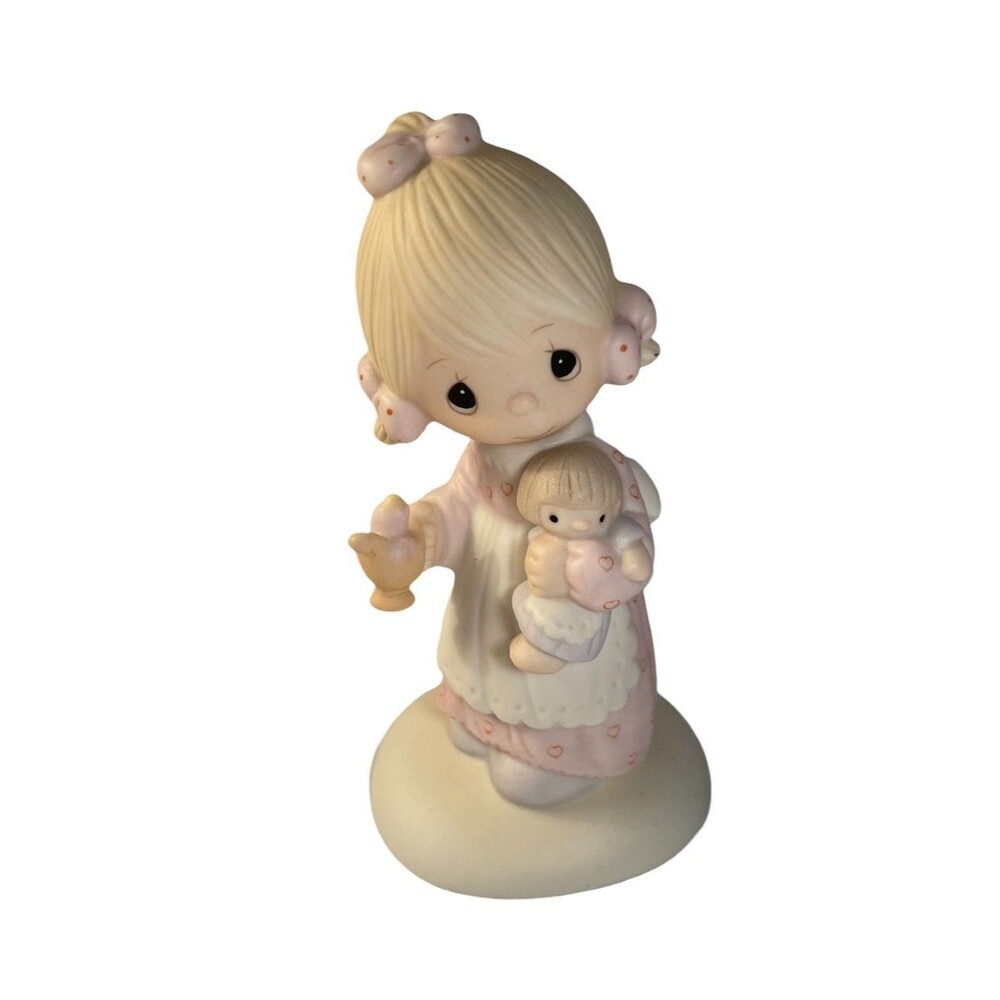 Precious Moments Jesus Is The Light Girl With Candle